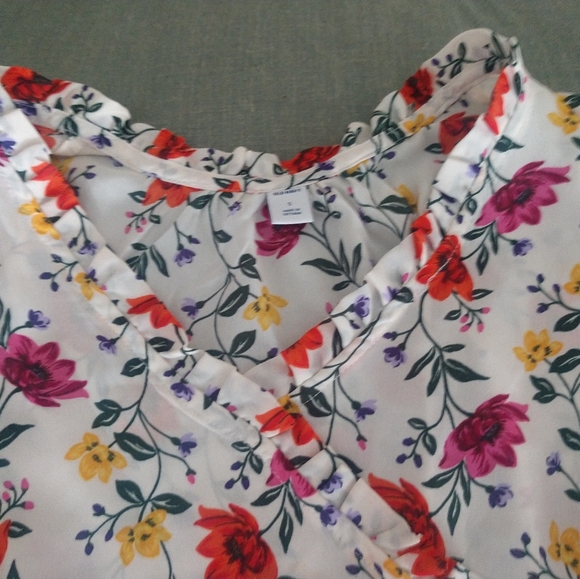 Blouse - Picture 2 of 3